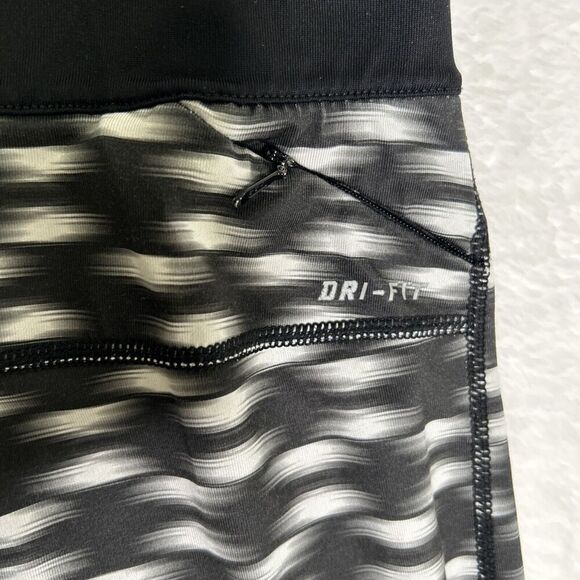 Nike Capri Pants Dri Fit Running Athletic Fitted - Picture 5 of 9